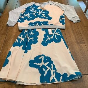 FINAL PRICE NWT Karen Zambos Virginia Skirt Sz S